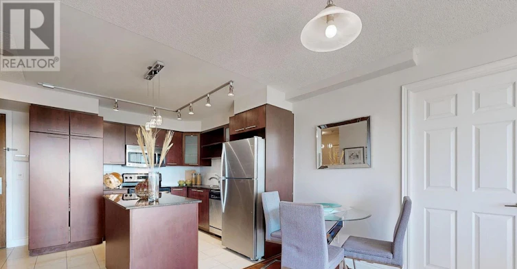 708-37 Galleria Parkway, Markham, ON, L3T 0A5 - 9