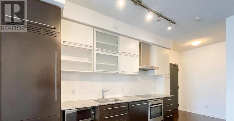 502-770 Bay Street, Toronto, ON, M5G 0A6 - 4