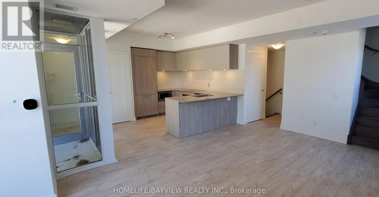 TH 101-70 Annie Craig Drive, Toronto, ON, M8V 0G2 - 4