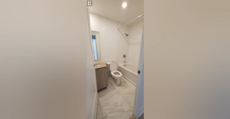 TH 101-70 Annie Craig Drive, Toronto, ON, M8V 0G2 - 20