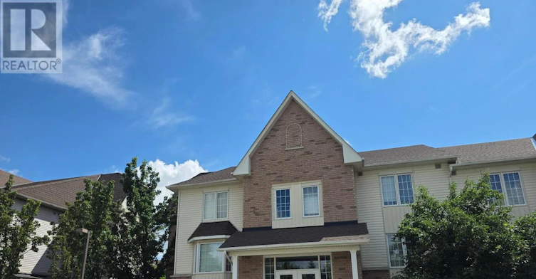 2-27 Petra Way, Whitby, ON, L1R 0A5