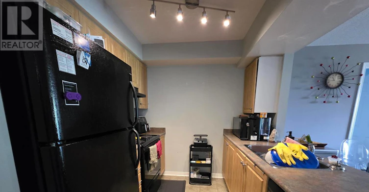 2-27 Petra Way, Whitby, ON, L1R 0A5 - 5