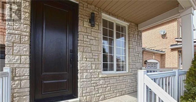 3811 Tacc Drive, Mississauga, ON, L5M 6X3 - 2