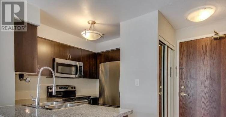 105-4850 Glen Erin Drive, Mississauga, ON, L5M 7S1 - 2