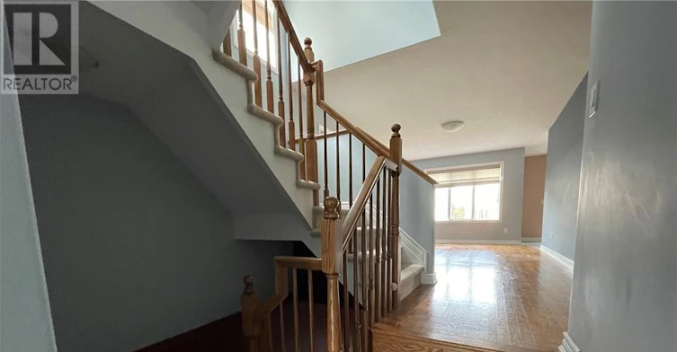 333 Glenbrae Avenue, Ottawa, ON, K2W 0C2 - 9