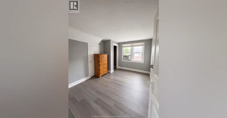 272 Mckay, Windsor, ON, N9B 1Z4 - 9