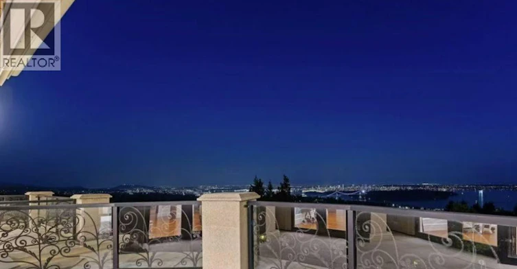 Main and Above-1327 Chartwell Drive, West Vancouver, BC, V7S 2R4 - 3