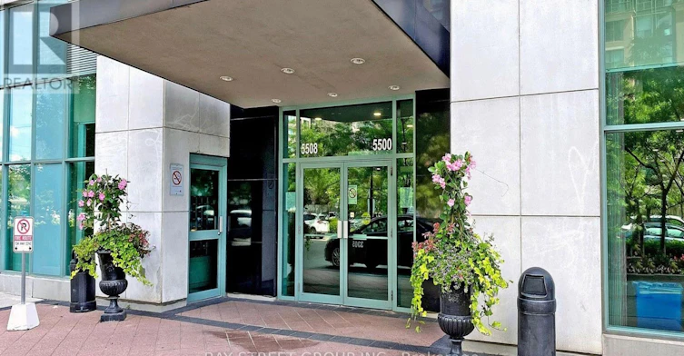803-5500 Yonge Street, Toronto, ON, M2N 7L1 - 3