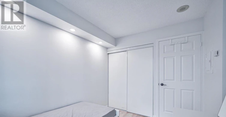 803-5500 Yonge Street, Toronto, ON, M2N 7L1 - 26