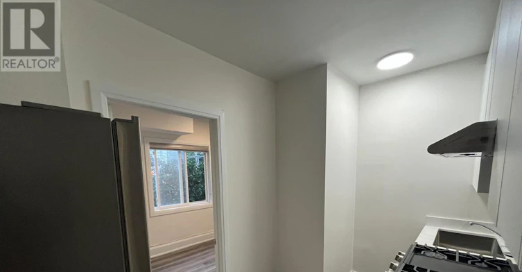 5-5 Sorauren Avenue, Toronto, ON, M6R 2C6 - 6