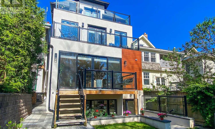 70 Bellefair Avenue