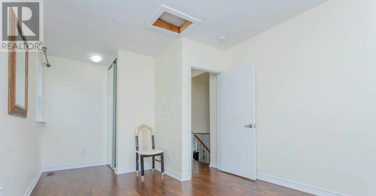 1328 Cawthra Road, Mississauga, ON, L5G 4K9 - 28