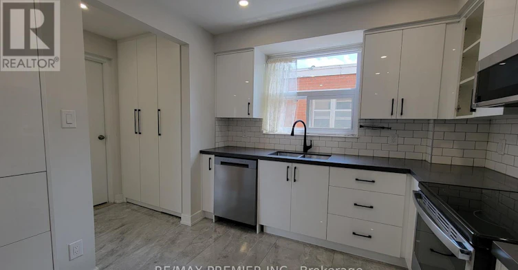3-294 Wilmington Avenue, Toronto, ON, M3H 5K7 - 8