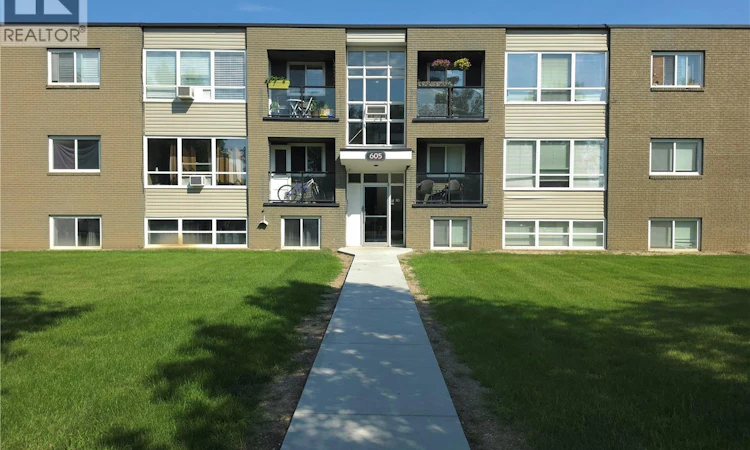 9-605 Wilson Crescent