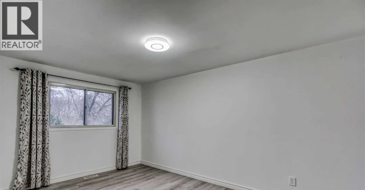 MAIN-1473 Freeport Drive, Mississauga, ON, L5C 1S7 - 10