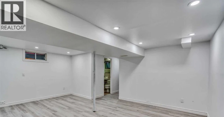 MAIN-1473 Freeport Drive, Mississauga, ON, L5C 1S7 - 16