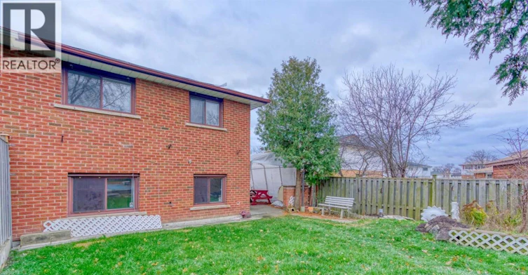 MAIN-1473 Freeport Drive, Mississauga, ON, L5C 1S7 - 18