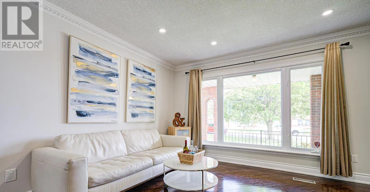 98 Weldrick Road W, Richmond Hill, ON, L4C 3T8 - 7