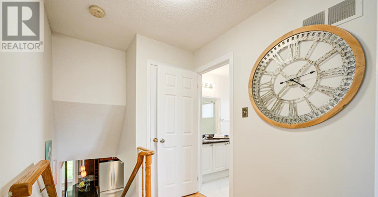 98 Weldrick Road W, Richmond Hill, ON, L4C 3T8 - 15