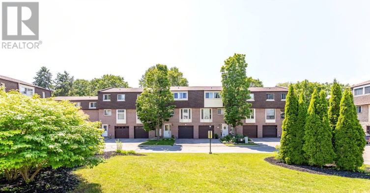38-350 Camelot Court, Oshawa, ON, L1G 6P7