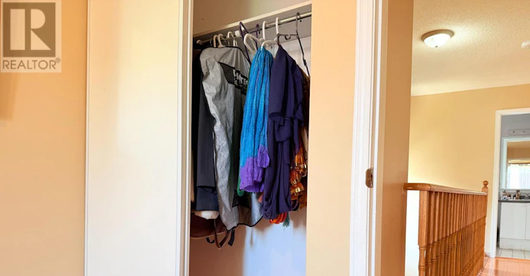 UPPER-6013 Castlegrove Court, Mississauga, ON, L5N 7A8 - 15