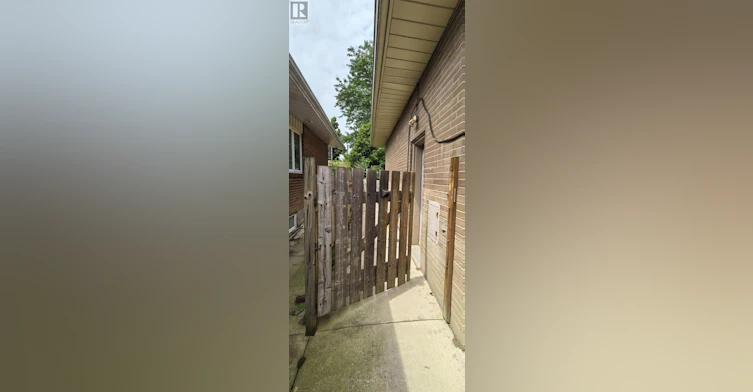 BASEMENT-34 Ravenscroft Circle, Toronto, ON, M2K 1W9 - 4