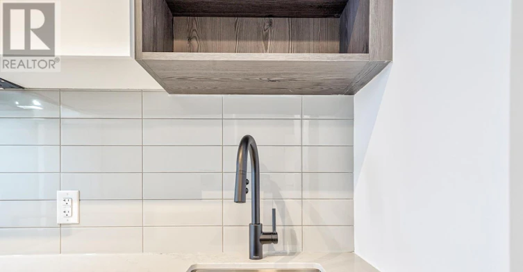 1105-5 Defries Street, Toronto, ON, M5A 0W7 - 17