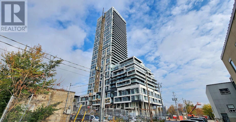 1105-5 Defries Street, Toronto, ON, M5A 0W7 - 2