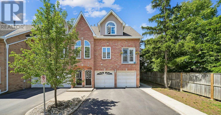213-2075 Walker's Line, Burlington, ON, L7M 4G7