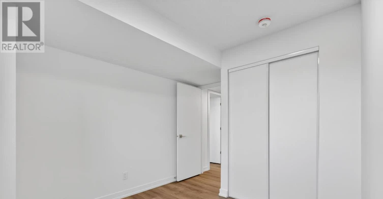 132 Stardust Private, Ottawa, ON, K1T 3W6 - 25