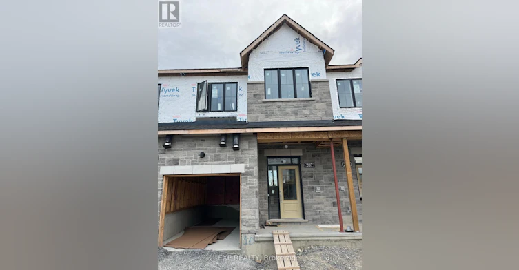 207 Bankside Way Way, Ottawa, ON, K2J 7N3 - 2