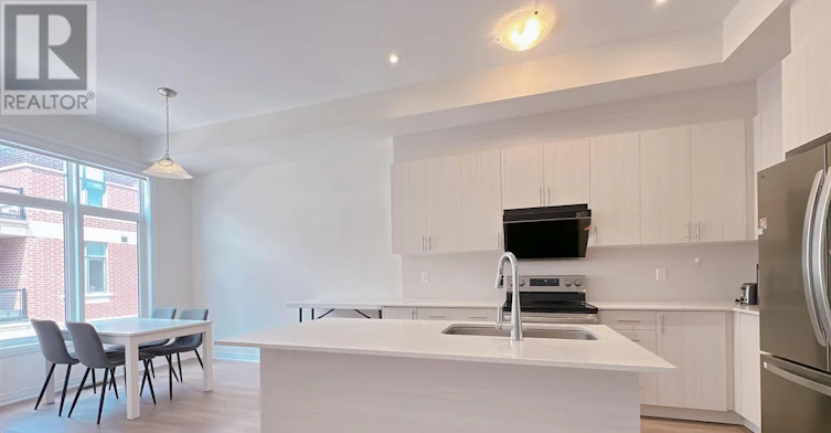 10 Tay Lane, Richmond Hill, ON, L4S 0N8 - 4