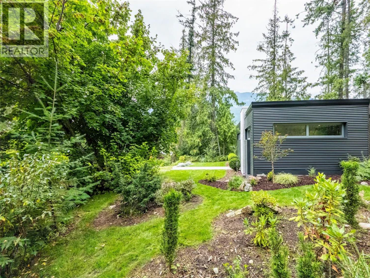183-191 Kootenay Lake Road, Procter, BC, V1L 0B6 - 7