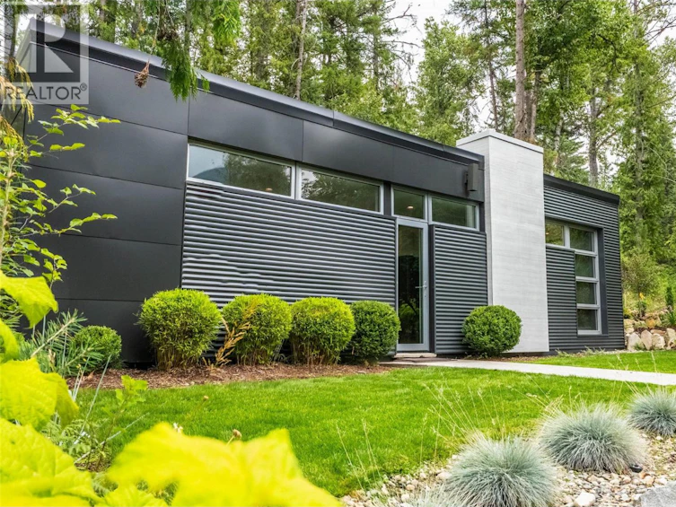 183-191 Kootenay Lake Road, Procter, BC, V1L 0B6