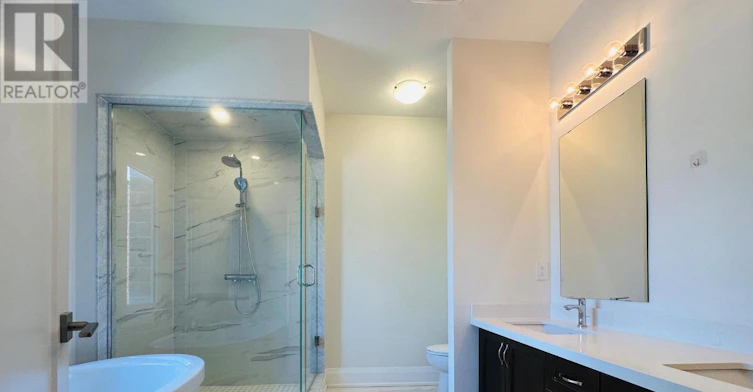 26 Callisto Lane, Richmond Hill, ON, L4C 5G9 - 12