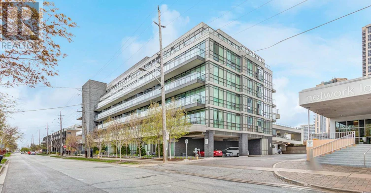 612-8 Fieldway Road, Toronto, ON, M8Z 0C3 - 2