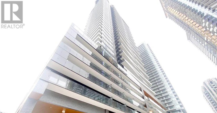 711 127 Master Bedroom Broadway Avenue, Toronto, ON, M4P 1V4
