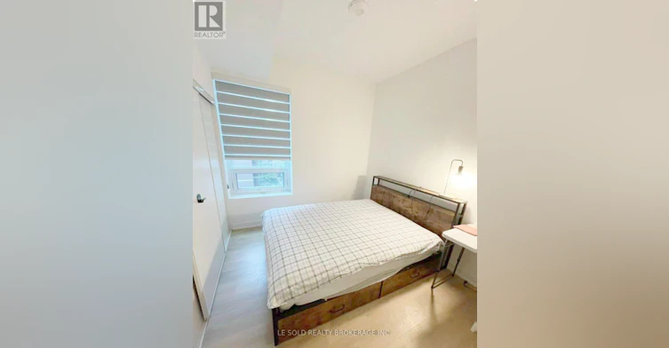 711 127 Master Bedroom Broadway Avenue, Toronto, ON, M4P 1V4 - 4