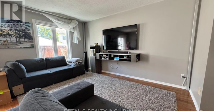 131 Markland Crescent, Ottawa, ON, K2G 5Z8 - 8