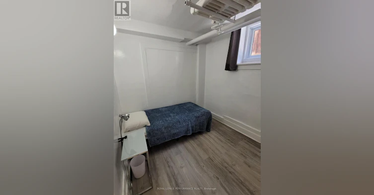 721 B Cooper Street, Ottawa, ON, K1R 5J5 - 16