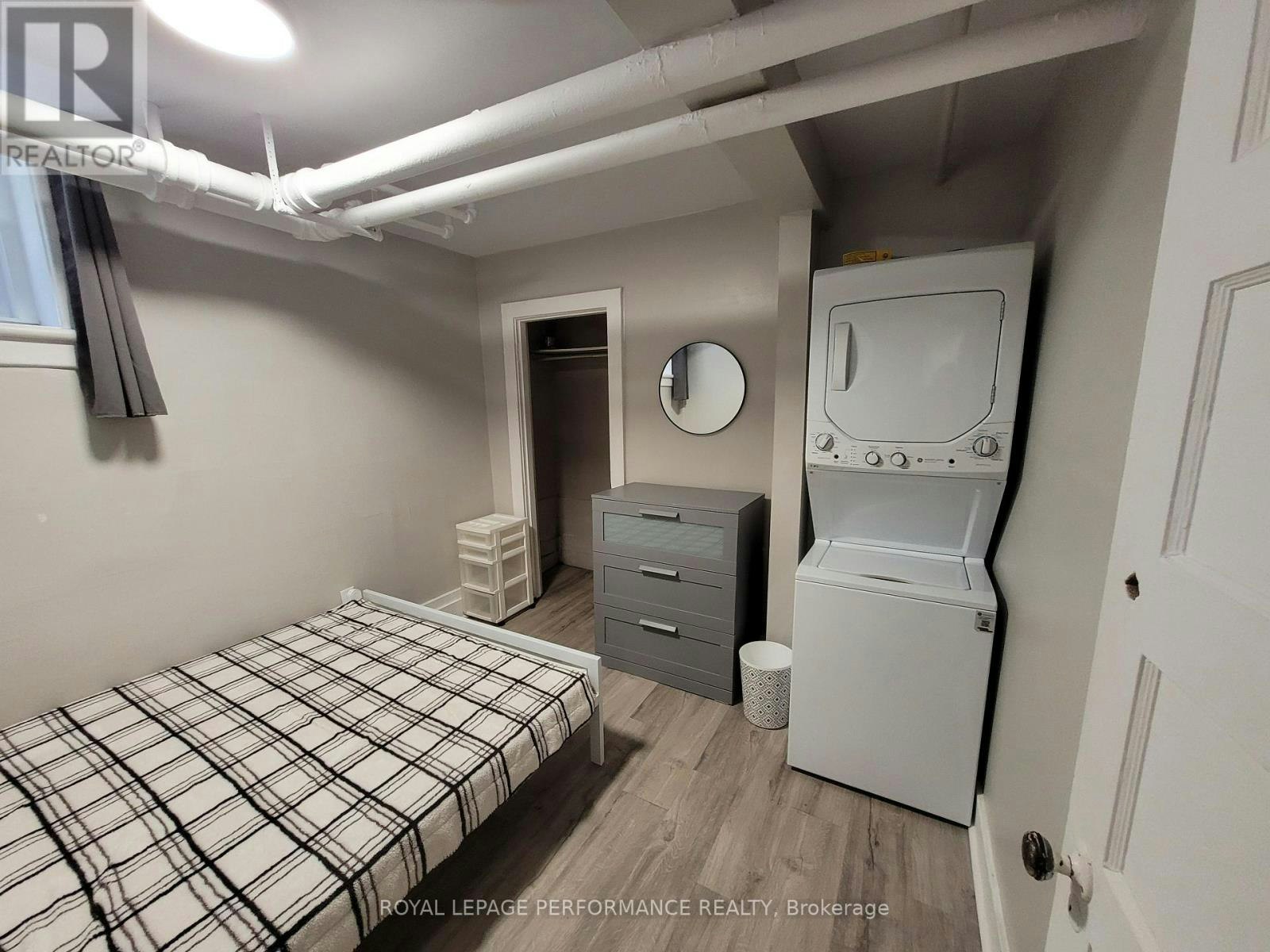 721 B Cooper Street, Ottawa, ON, K1R 5J5 - 14