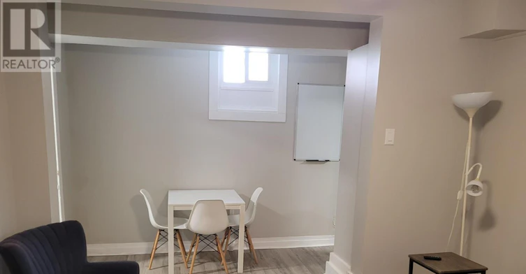 721 B Cooper Street, Ottawa, ON, K1R 5J5 - 10