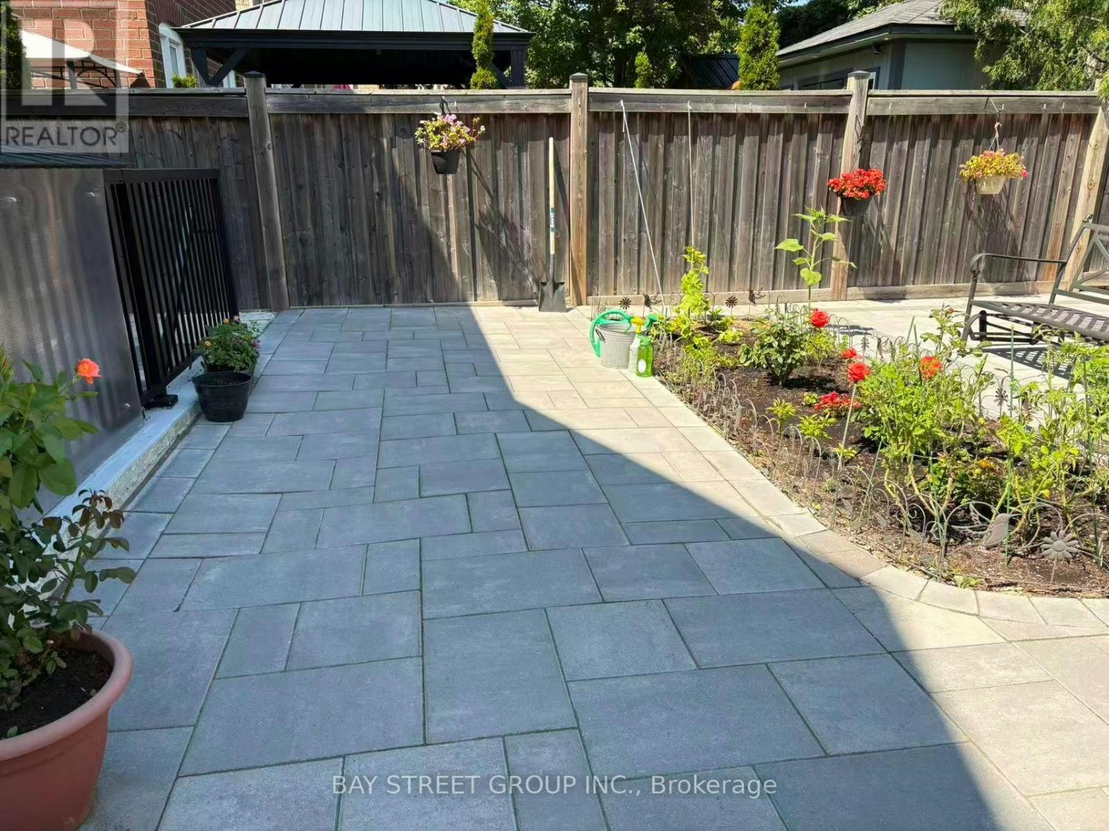 32 Herefordshire Crescent, East Gwillimbury, ON, L9N 0B7 - 13