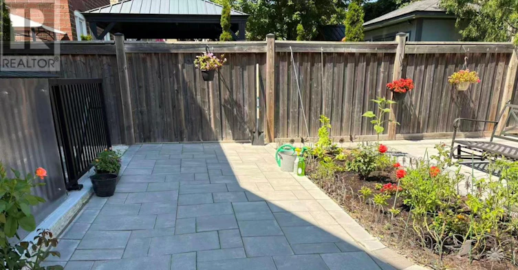 32 Herefordshire Crescent, East Gwillimbury, ON, L9N 0B7 - 13