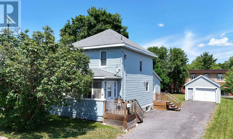 10 Dunbar Avenue