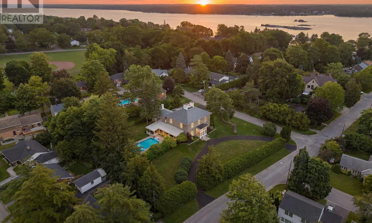 55 Cochrane Drive