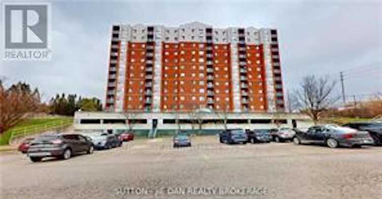 102-30 Chapman Court, London, ON, N6G 4Y4