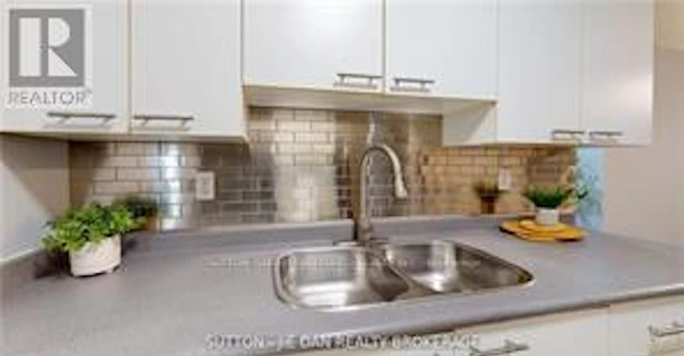 102-30 Chapman Court, London, ON, N6G 4Y4 - 7