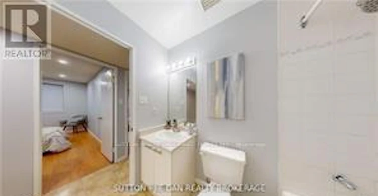 102-30 Chapman Court, London, ON, N6G 4Y4 - 35