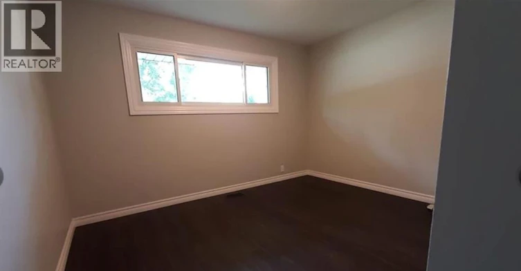 MAIN-1568 Villa Maria Boulevard North, Windsor, ON, N9G 1W3 - 8